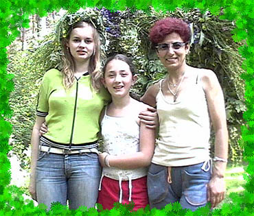 Katja, Dina och Marina